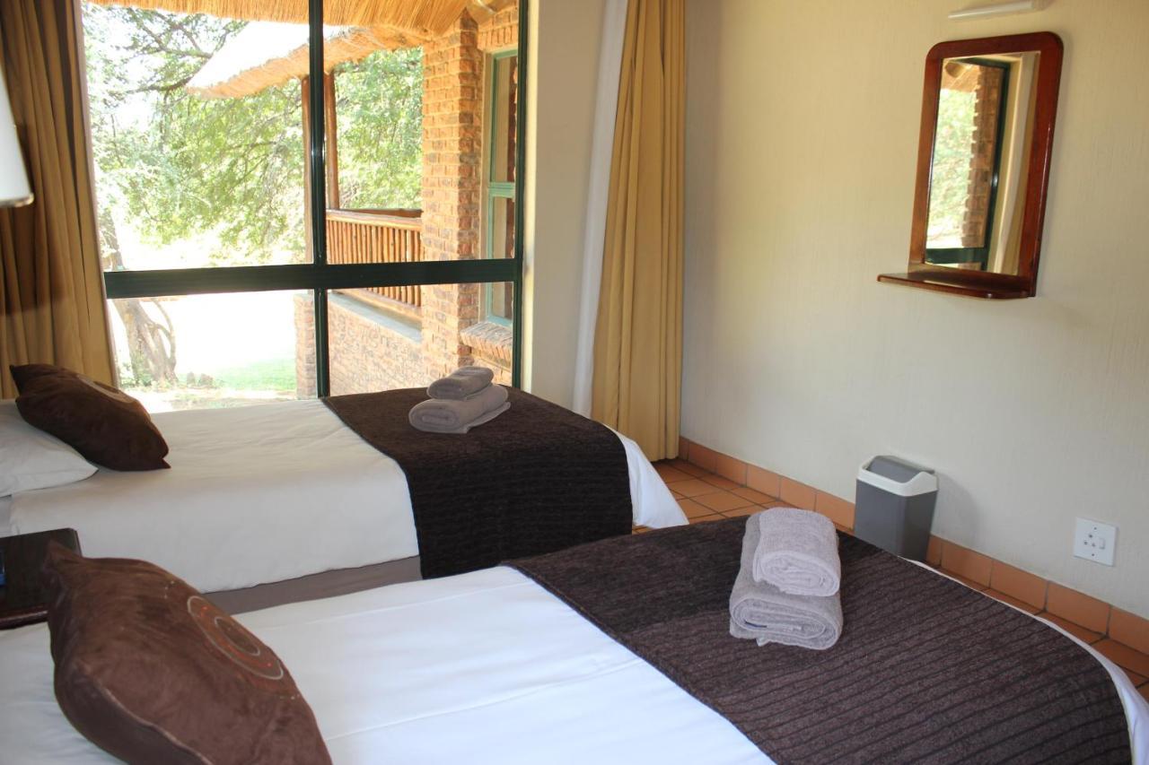 Maruleng Ekuthuleni River Front Chalets מראה חיצוני תמונה